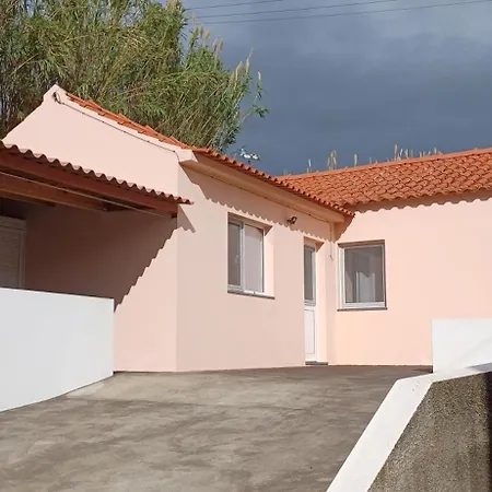 Дом отдыха Cantinho Da Ribeira Castelo Branco (Faial)