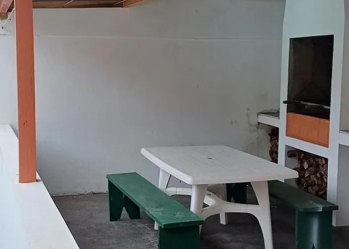 Cantinho Da Ribeira Castelo Branco (Faial)